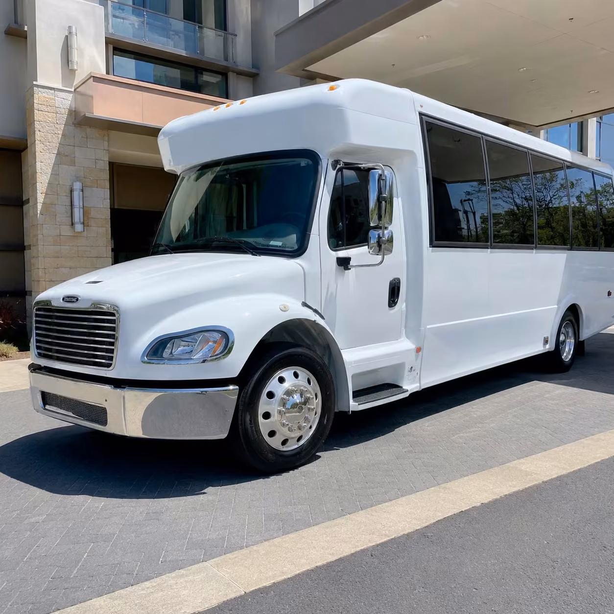 18 passenger minibus