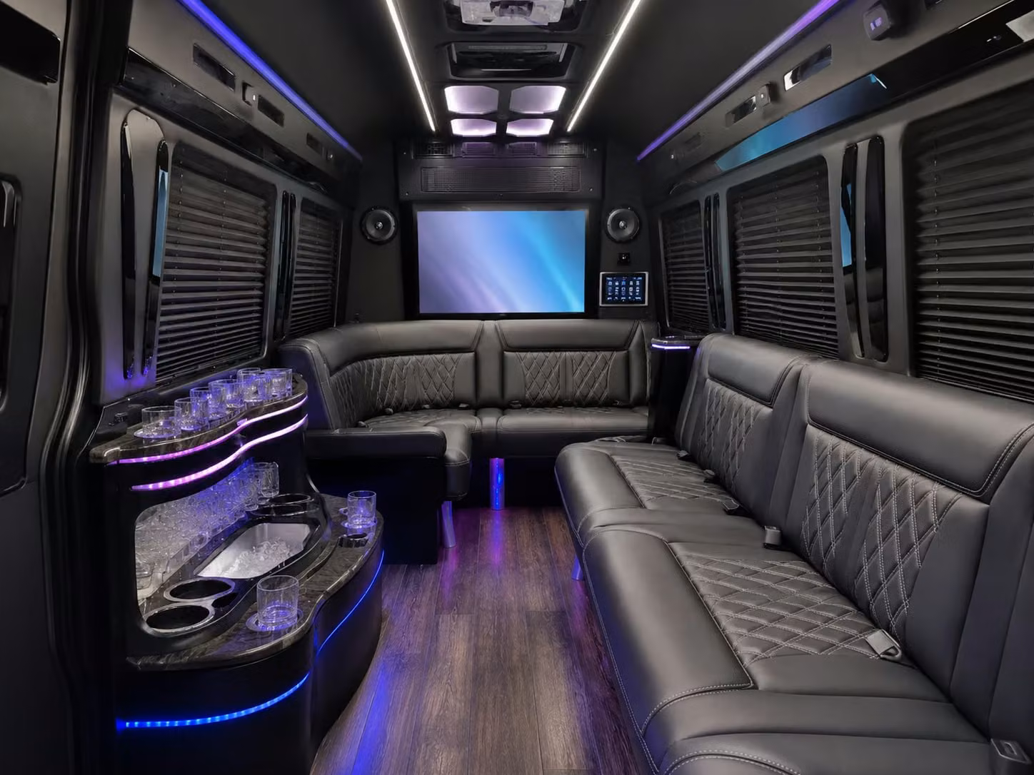 let charterbusrentalpasadenatx com handle airport transportation for your pasadena wedding guests and special events