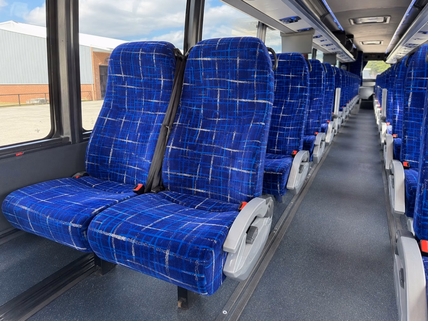 shuttle buses for pasadena wedding guests staying at houston area hotels
